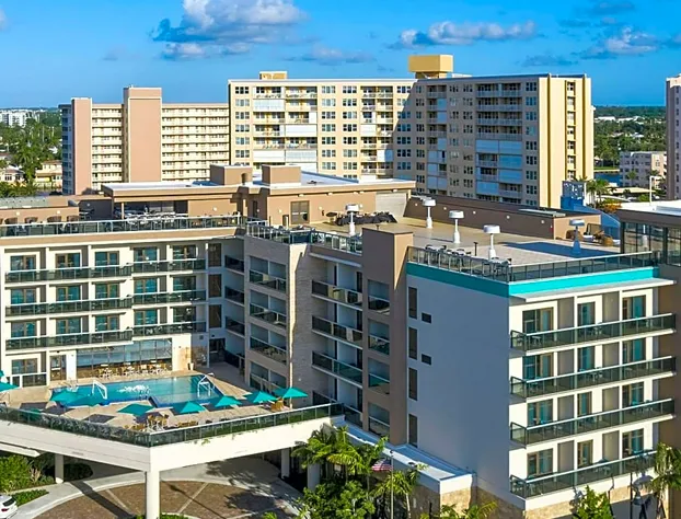 Tru By Hilton Pompano Beach Pier hotel detail image 1