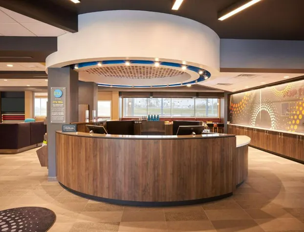 Tru by Hilton Jacksonville South Mandarin hotel detail image 3