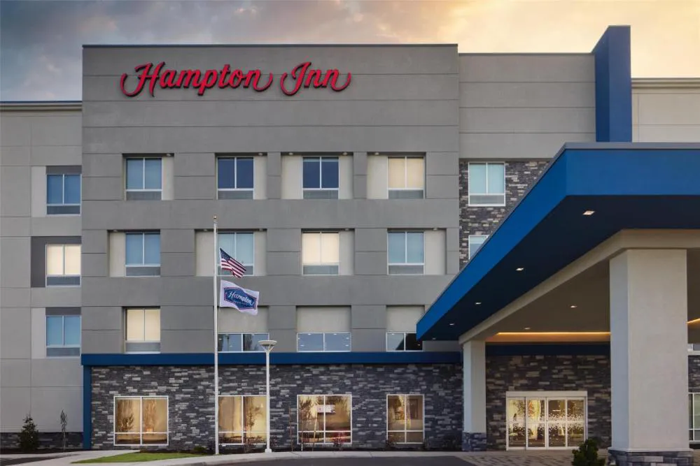 Hampton Inn Redmond Bend Airport, OR hotel hero