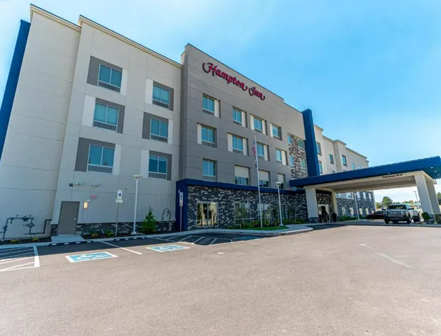 Hampton Inn Redmond Bend Airport, OR hotel detail image 1