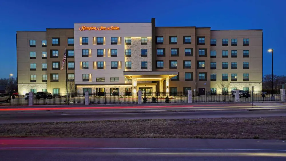 Hampton Inn & Suites Lubbock University hotel hero