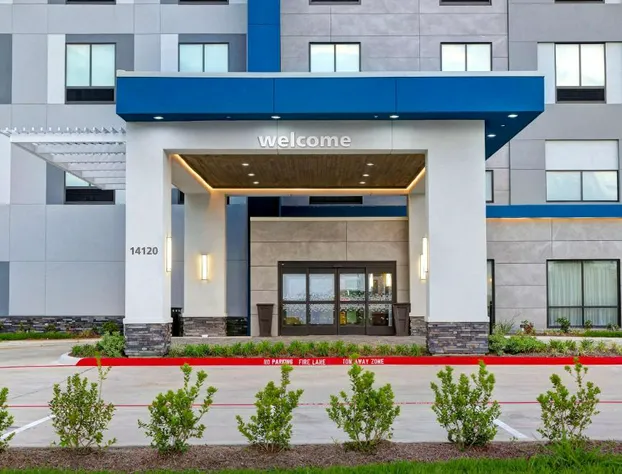 Hampton Inn & Suites Houston East Beltway 8 hotel detail image 3