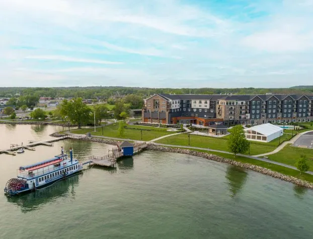 Hotel Canandaigua, Tapestry Collection by Hilton hotel detail image 4