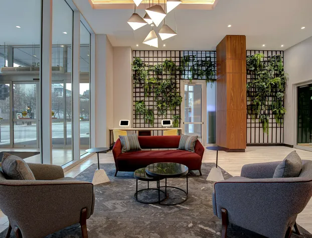 Hampton Inn by Hilton Montreal Downtown hotel detail image 4