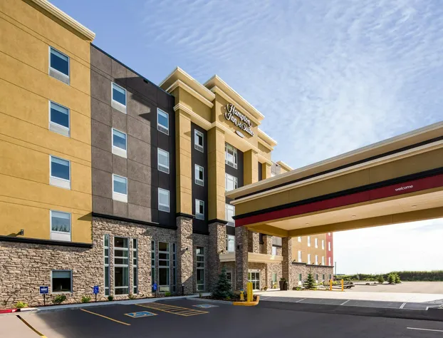 Hampton Inn & Suites by Hilton Edmonton St. Albert hotel detail image 2