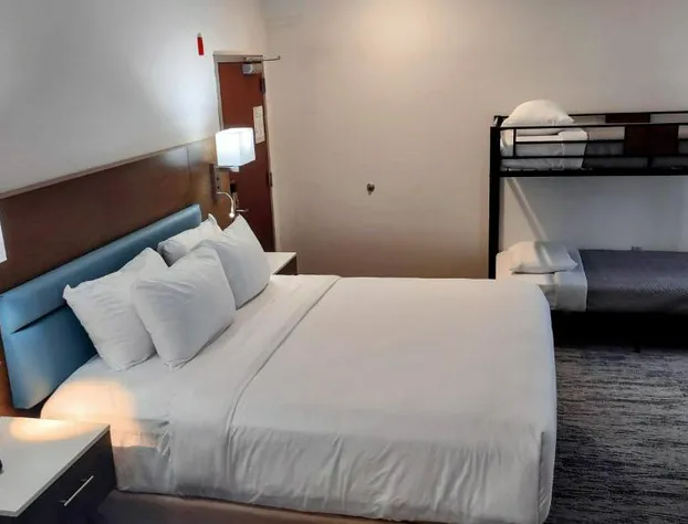 TRYP by Wyndham Tallahassee North I-10 Capital Circle hotel detail image 2