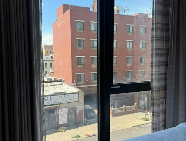 Holiday Inn Express NYC Brooklyn - Sunset Park by IHG hotel detail image 2