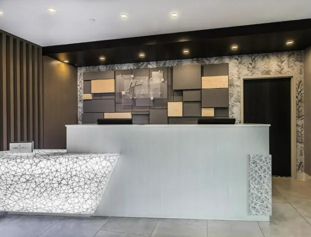 Holiday Inn Express & Suites Toronto Airport South by IHG hotel detail image 1