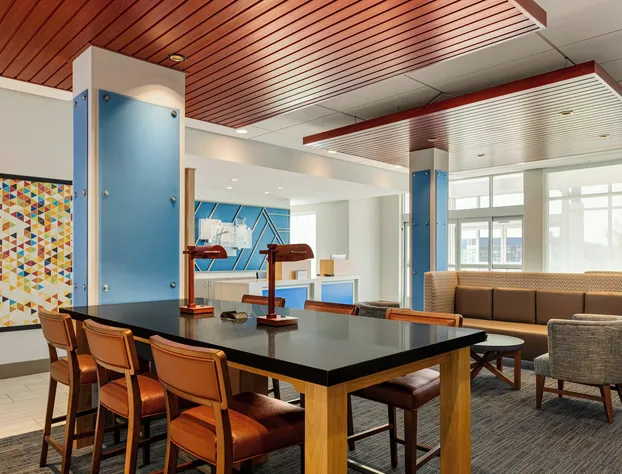 Holiday Inn Express & Suites Hayward - Castro Valley by IHG hotel detail image 4