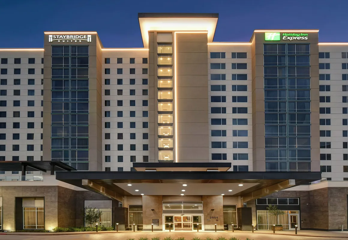 Staybridge Suites Houston Galleria Area by IHG hotel hero