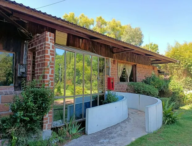 Centro Ecoturistico del Lago hotel detail image 1
