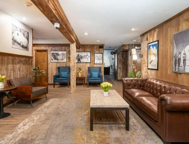 Grey Bonnet Inn hotel detail image 2