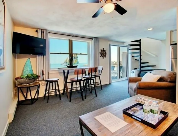 Captain's Bounty On The Beach hotel detail image 4