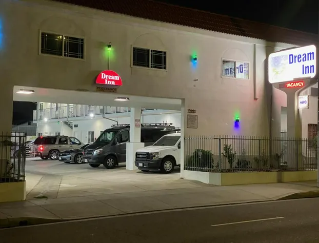 Dream Inn hotel detail image 4