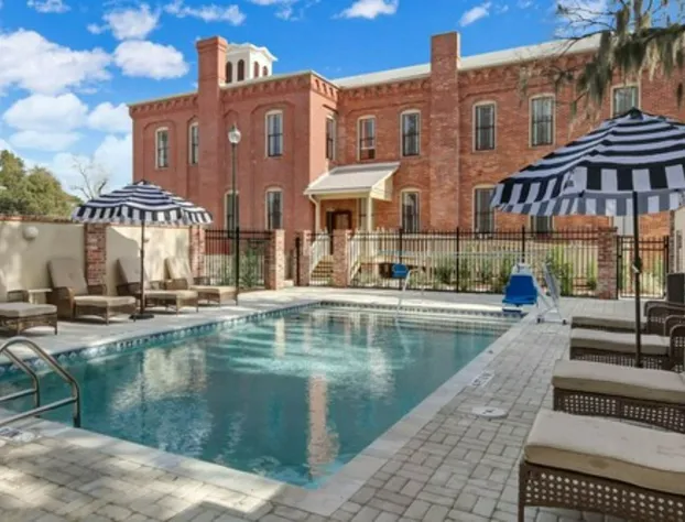 Amelia Schoolhouse Inn hotel detail image 1