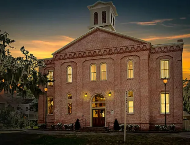 Amelia Schoolhouse Inn hotel detail image 2