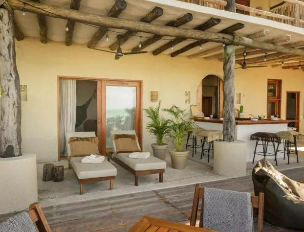 CASA CAT BA Beachfront Boutique Hotel hotel detail image 2