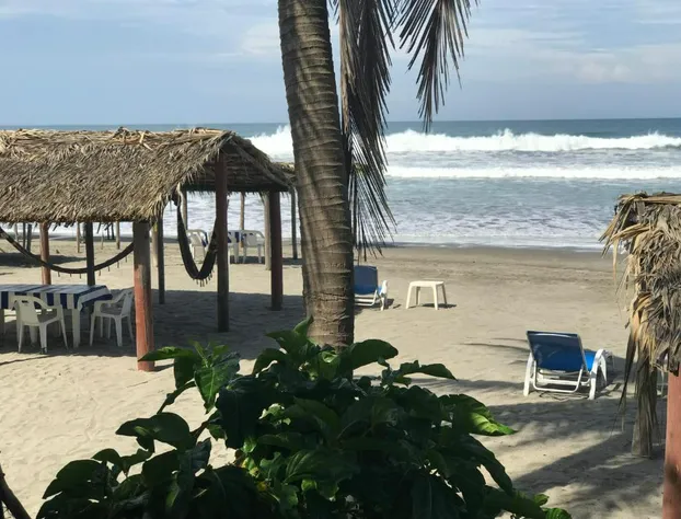 Casa de las Olas Surf & Beach Club hotel detail image 2