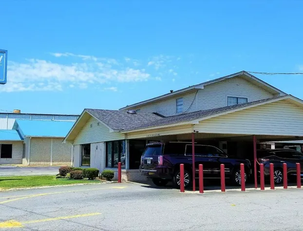 Continental Inn Suites hotel detail image 2