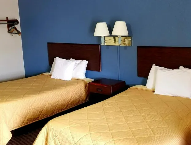 Continental Inn Suites hotel detail image 4