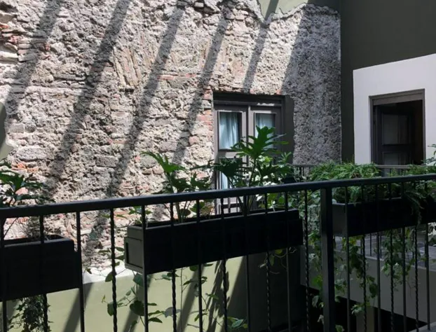 Hotel Isabel hotel detail image 4