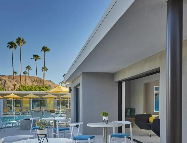 Twin Palms Resort - A Gay Men's Resort hotel detail image 3