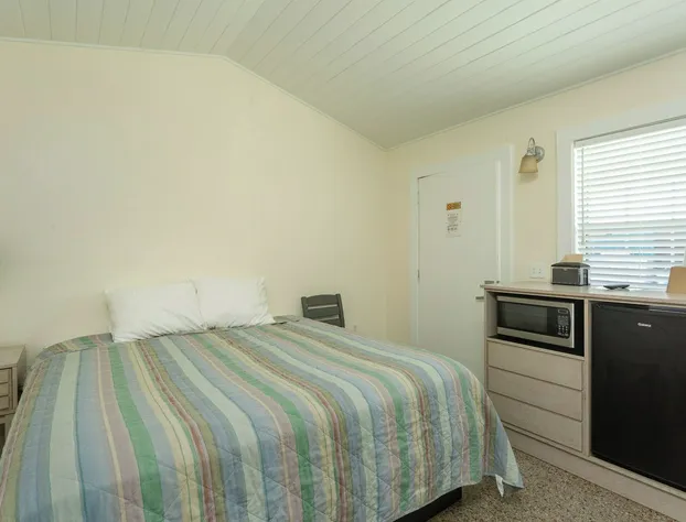 Paradise inn hotel detail image 2