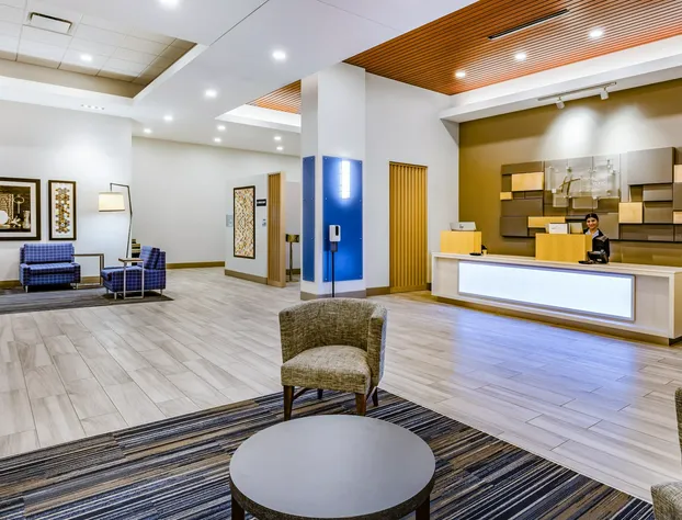 Holiday Inn Express & Suites Lincoln Downtown by IHG hotel detail image 4