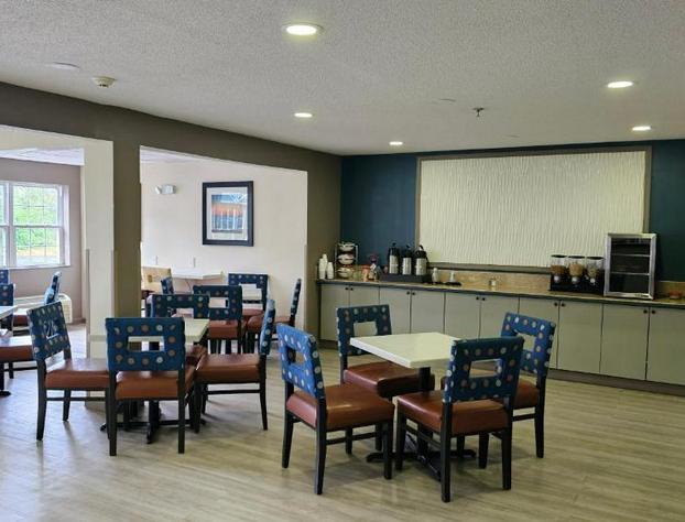 MJ Inn and Suites hotel detail image 3