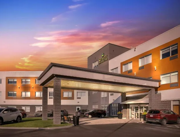 Quality Inn & Suites hotel detail image 1
