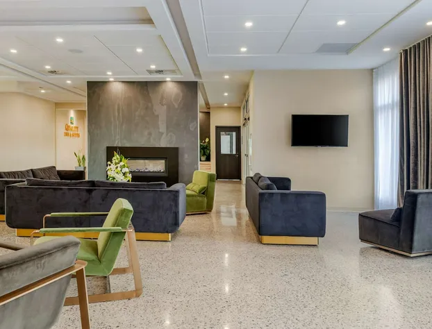 Quality Inn & Suites hotel detail image 3
