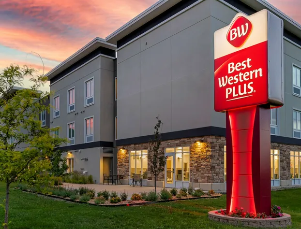 Best Western Plus Isanti hotel detail image 1