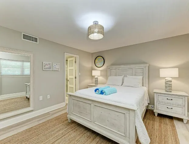 Sea Grape Inn 7 - BEACHFRONT Property hotel detail image 2