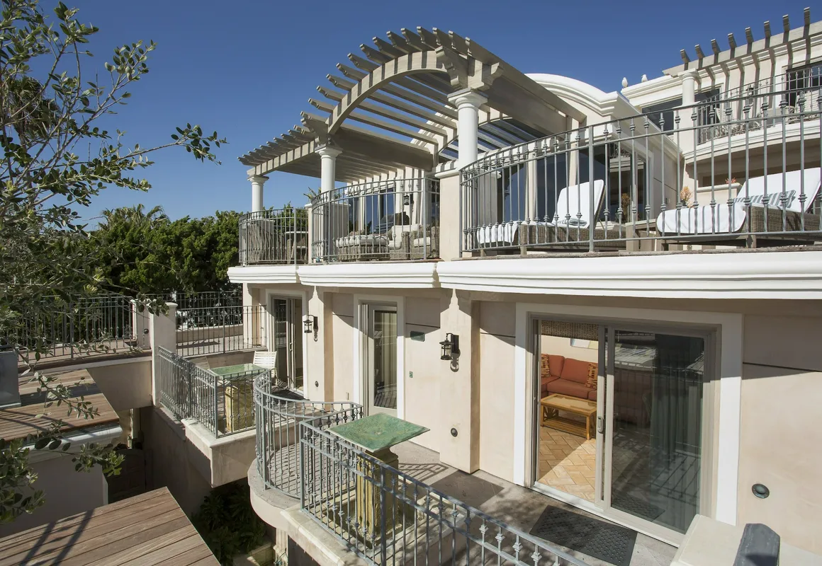 Sunset Cove Villas in Laguna Beach hotel hero