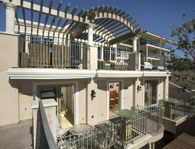 Sunset Cove Villas in Laguna Beach hotel detail image 1