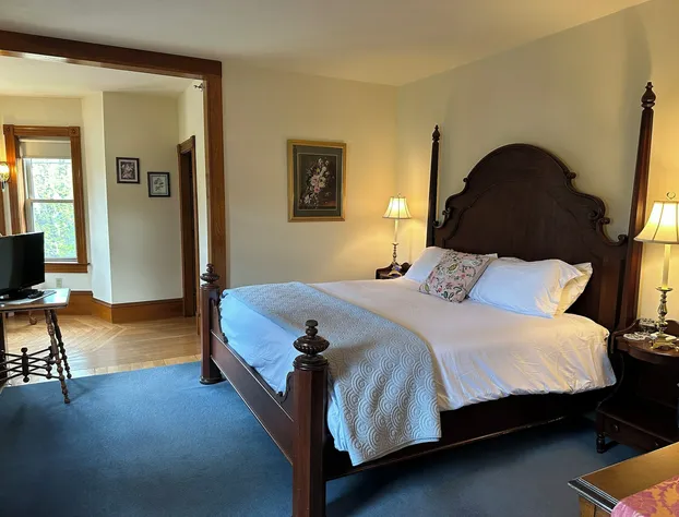 Meredith Inn hotel detail image 4