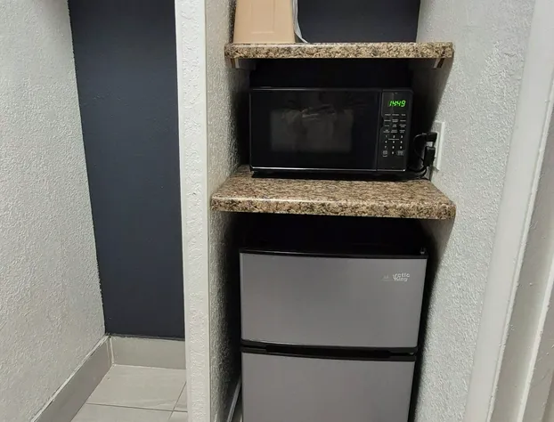 Budget Inn hotel detail image 4