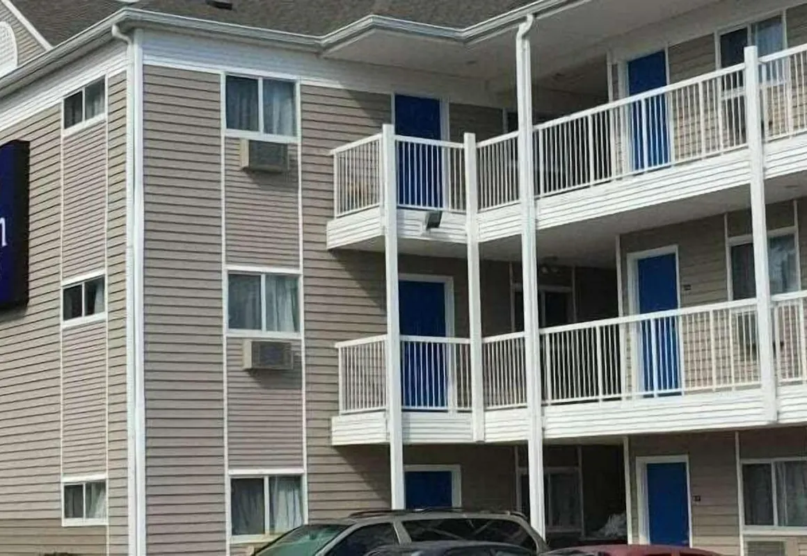 Intown Suites Extended Stay Virginia Beach Va hotel hero