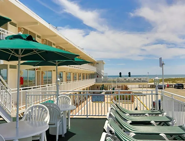 Commander by the Sea Motel hotel detail image 4