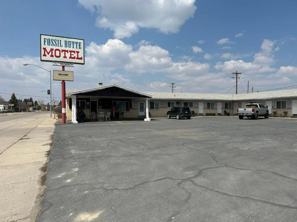 The Fossil Butte Motel hotel hero