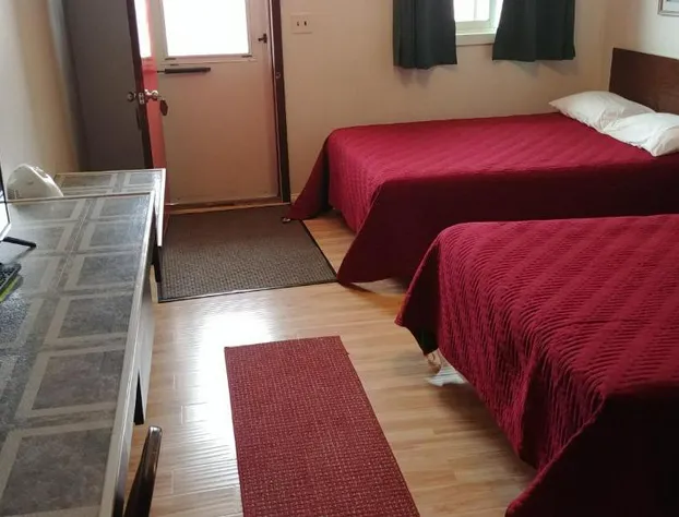 Falls Motel hotel detail image 3