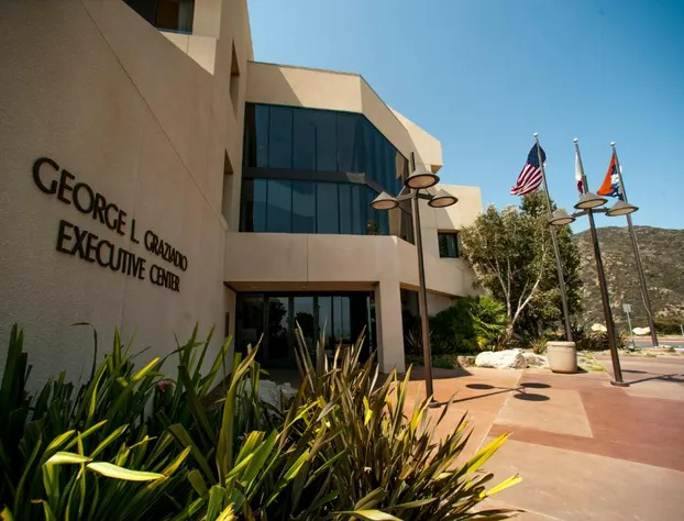 Villa Graziadio Executive Center at Pepperdine University hotel detail image 3