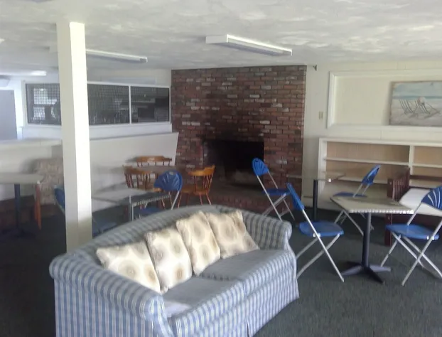 Village Green Motel hotel detail image 2