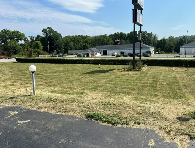 Beaver Falls Motel hotel detail image 3