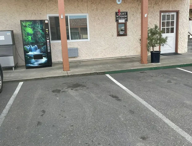 Crystal Motel hotel detail image 2