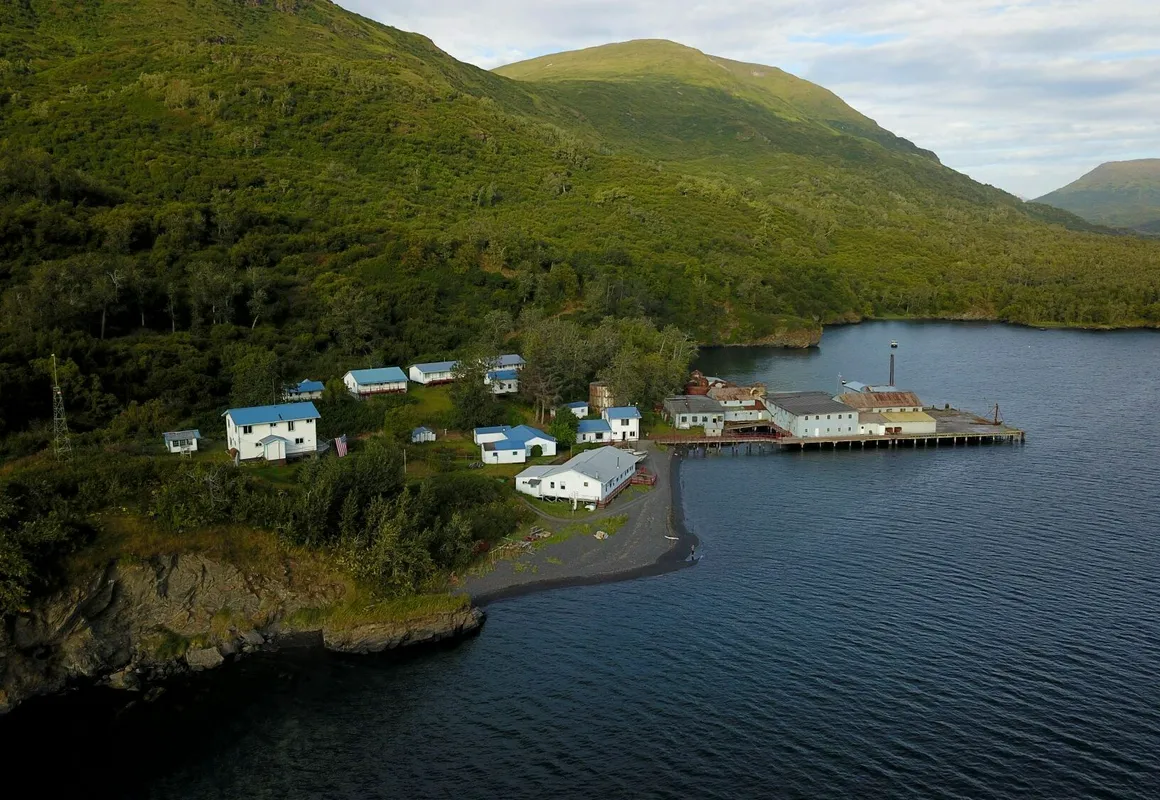 Zachar Bay Lodge Inc hotel hero