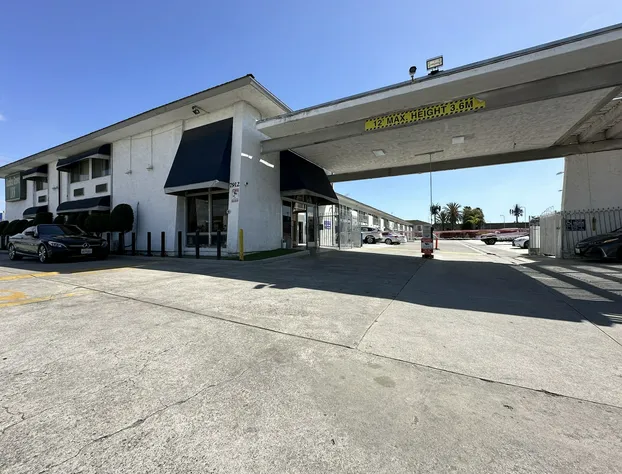 Garden Grove Inn hotel detail image 1