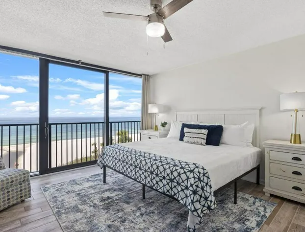 Sandpiper Beacon Beach Resort hotel detail image 1