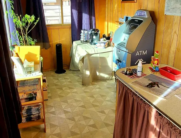 Silver Moon Motel and Suites hotel detail image 2