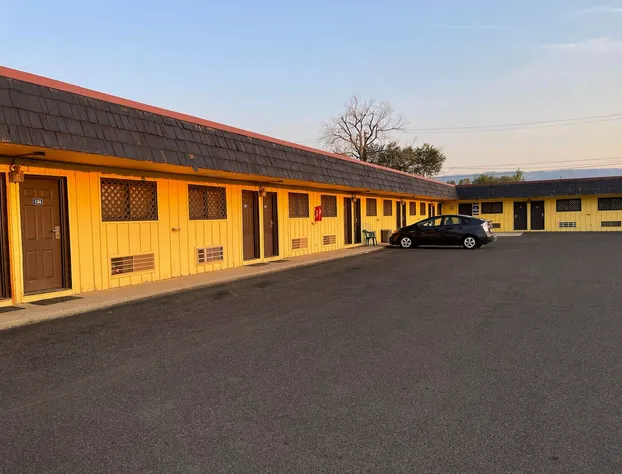 Sage & Sand Motel hotel detail image 2